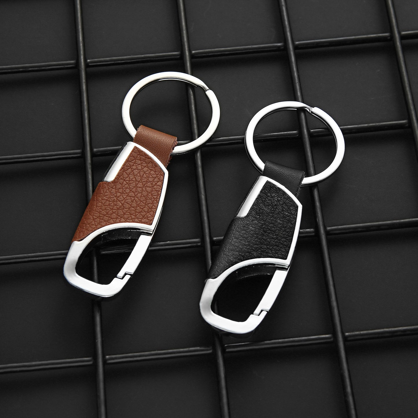 Personalized Metal Leather Car Keychain - High-End Design